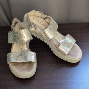 GADEA GOLD SANDALS SIZE 39EU